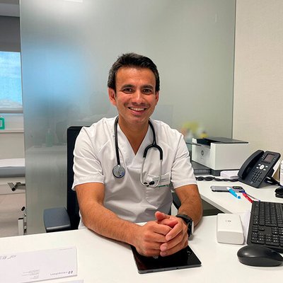 Dr. Eduardo Mauricio Calderón Ledezma