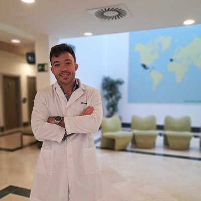 Dr. Roberto Asenjo Medina