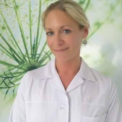 Dr. Anna Schultze
